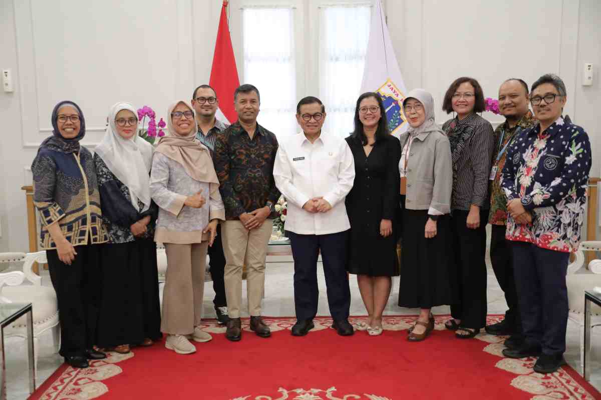 In audience with the Jakarta Governor | Audiensi dengan Gubernur DKI Jakarta
