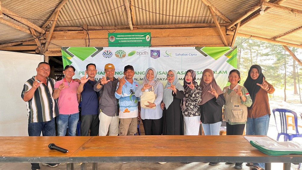 Sahabat Cipta facilitates tourism service training for Forest Farming Group members in Bangka Belitung province | Sahabat Cipta memfasilitasi pelatihan jasa wisata alam untuk anggota Kelompok Tani Hutan (KTH) di Bangka Belitung